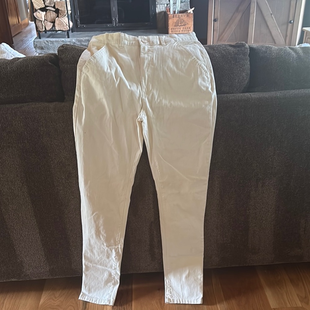 Men’s off-white tall fixed waist stretched slim waist Chino.  Size 30 waist.